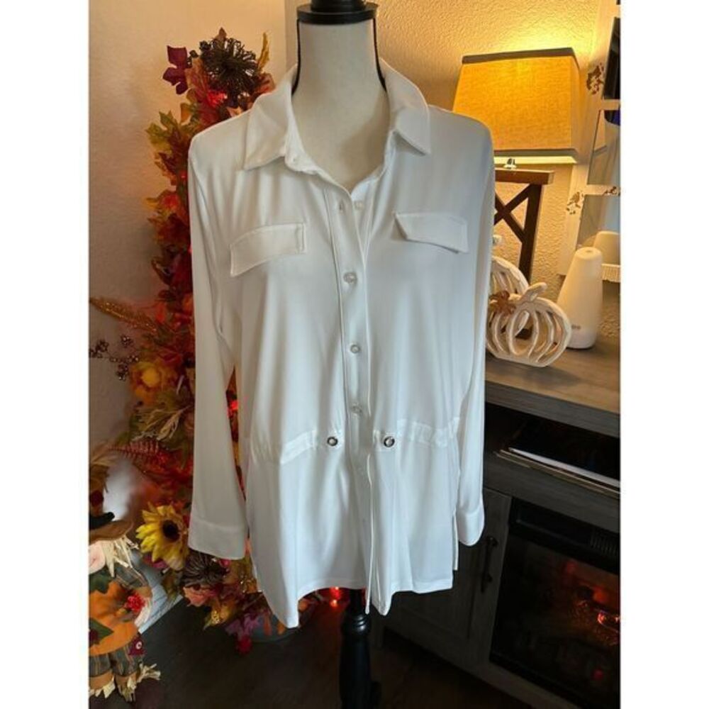 Calvin‎ Klein women's shirt Large white